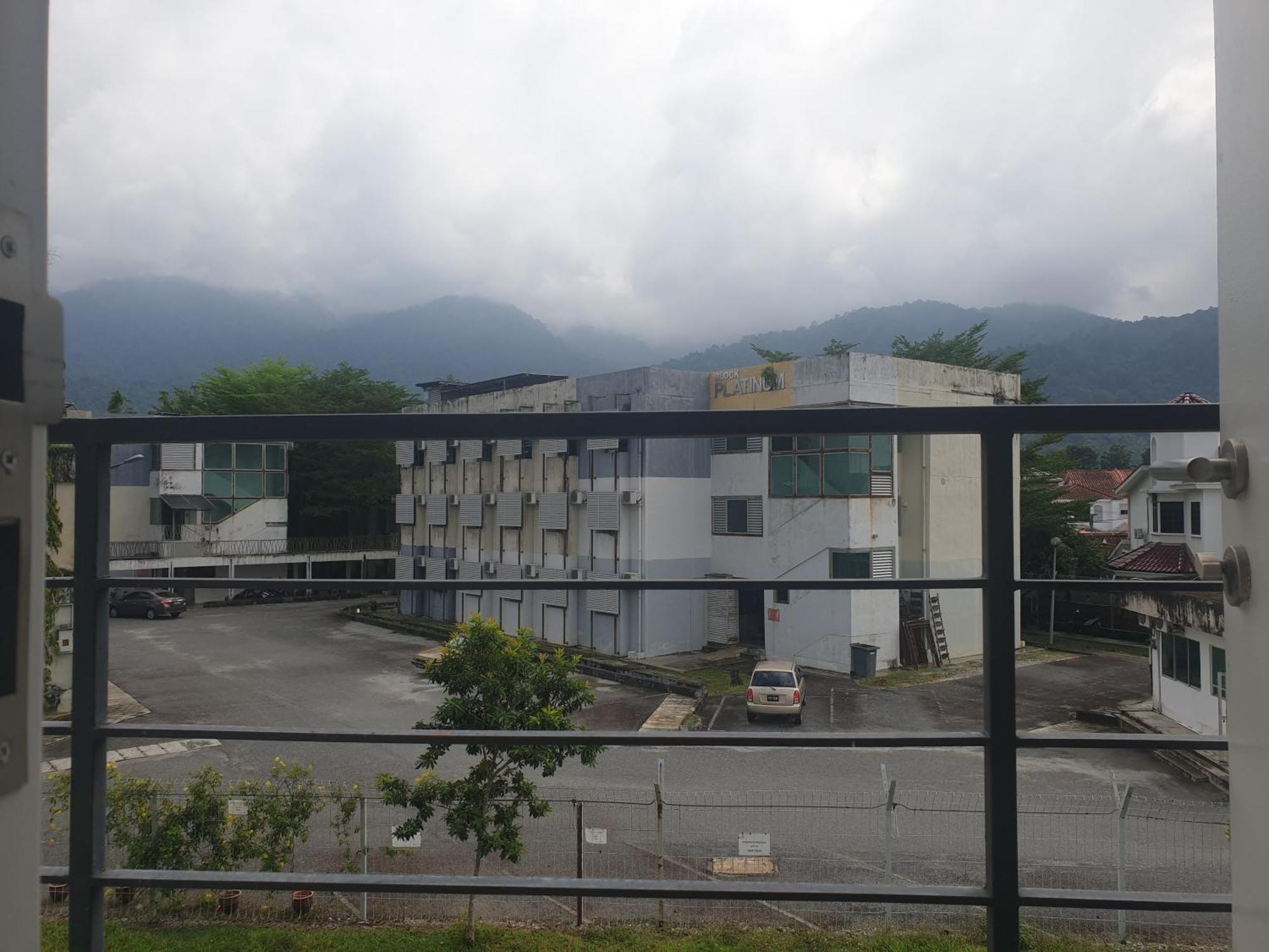 Unisuites Roomstay Kampar Esterno foto